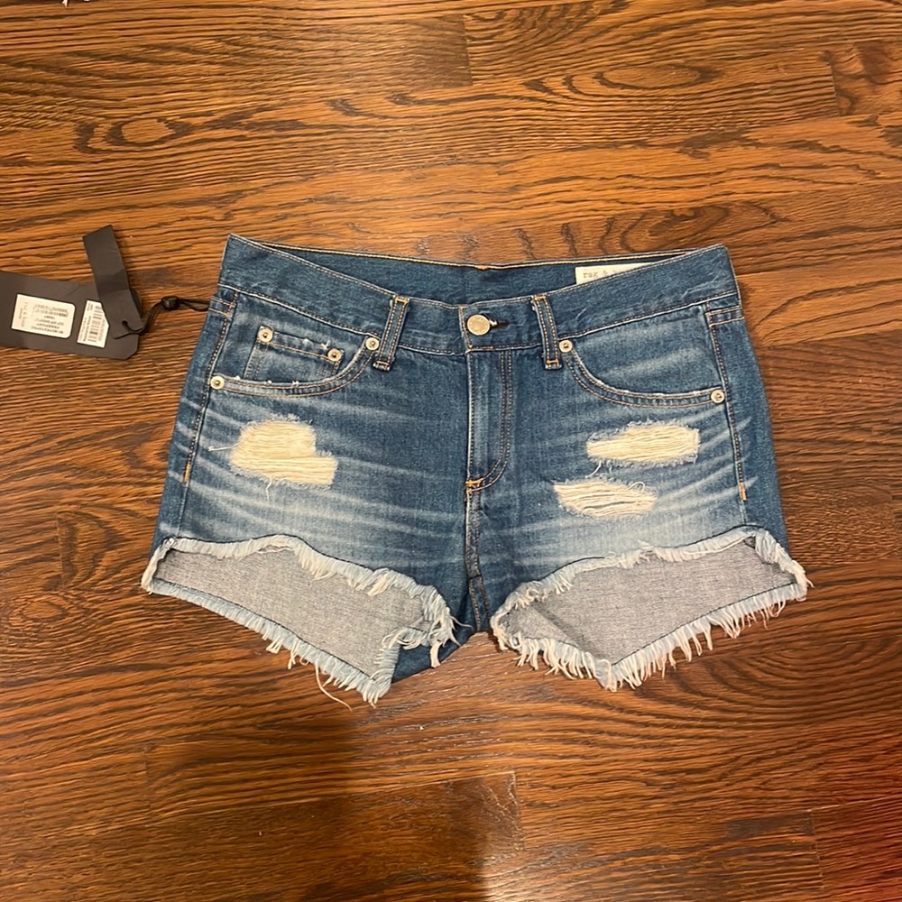 Rag and bone size 25 Jean shorts